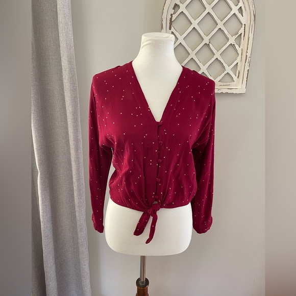 Rails Sloane Rogue Gradient Stars Button Down V-Neck Shirt In Dark Red Size M - Picture 1 of 14